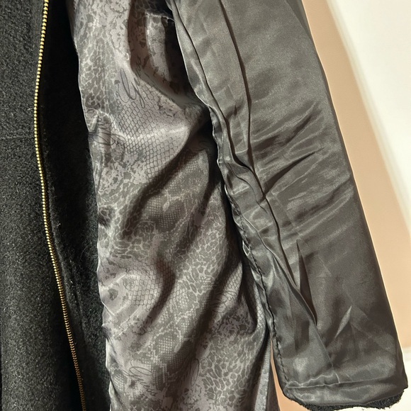 GUESS BLACK WOOL BLEND SKIRTED TAILOR FIT SWING COAT FULL ZIP COLLAR PEPLUM XL - Picture 7 of 13